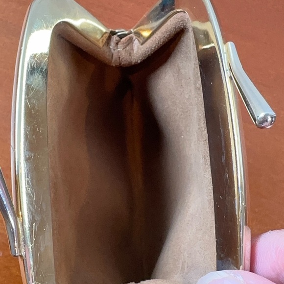 Vintage Kisslock Coin Case